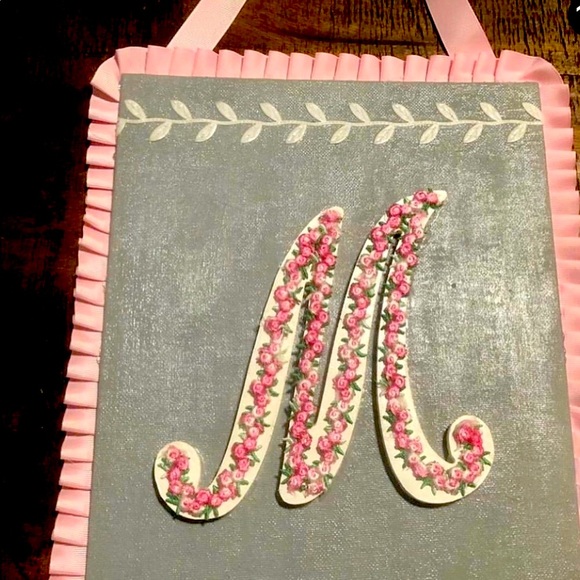 Hi, I’m Carol. - Picture 6 of 8